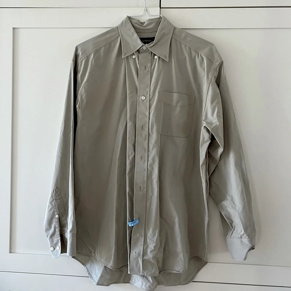 Banana Republic Khaki Tan Button Collar Shirt, sz M